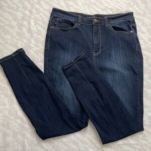 Judy Blue Skinny Fit Women’s Jeans Size 13/31 Stretch